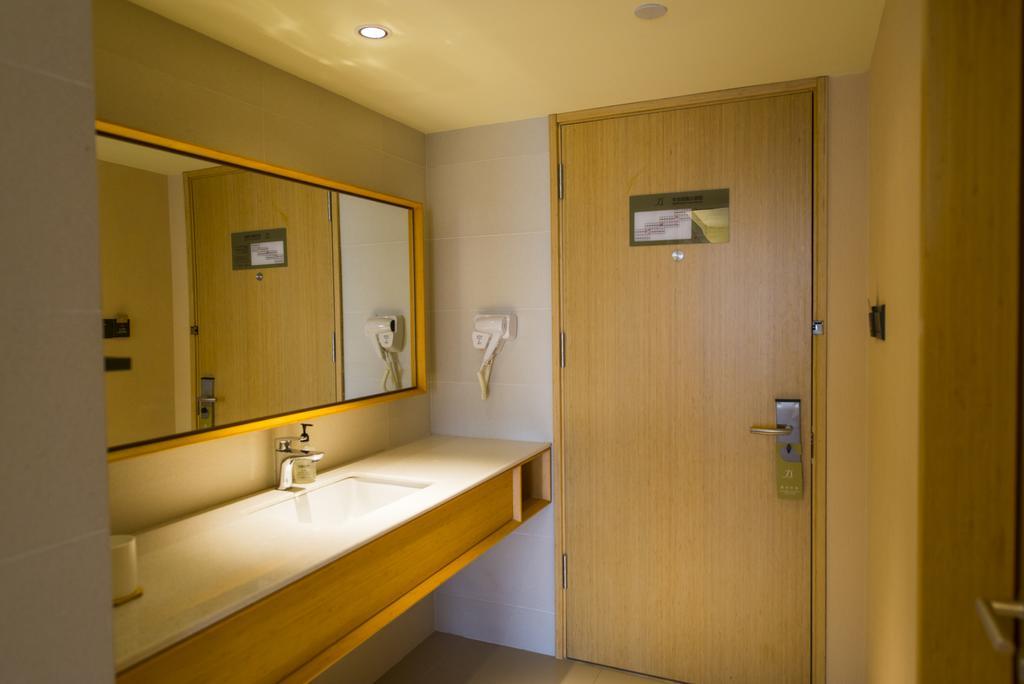 Ji Hotel Xian Da Yan Ta Luaran gambar